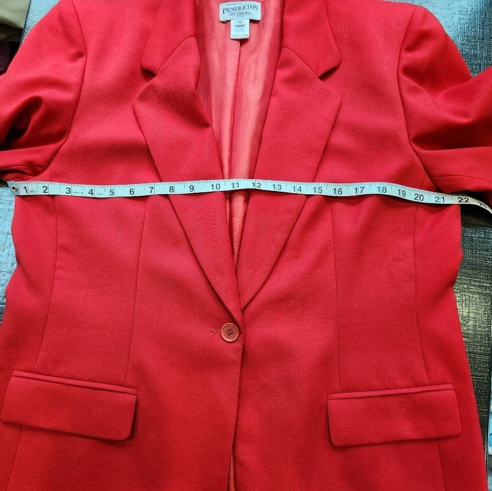 Pendleton Jacket - image 4